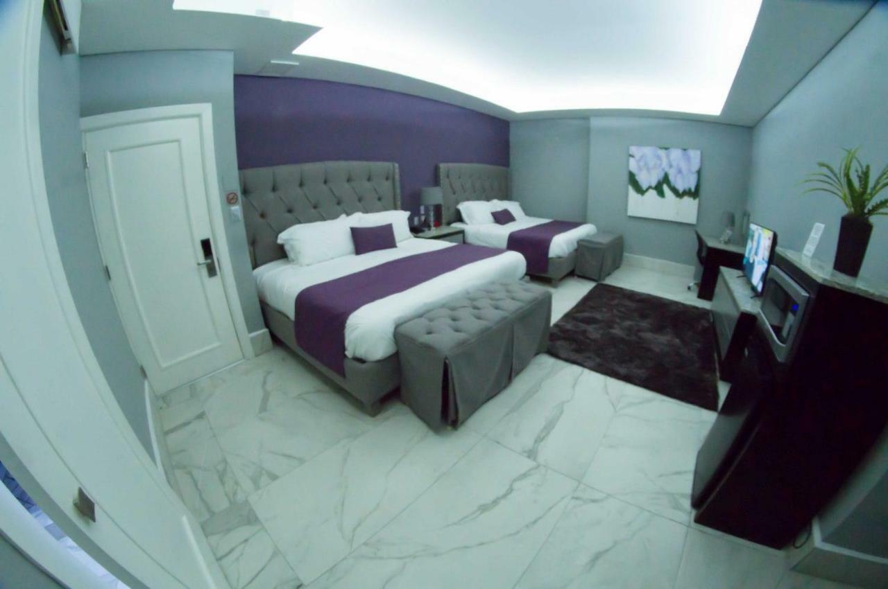 Gran Hotel Cantera La Plaza Nuevo Laredo Exteriör bild